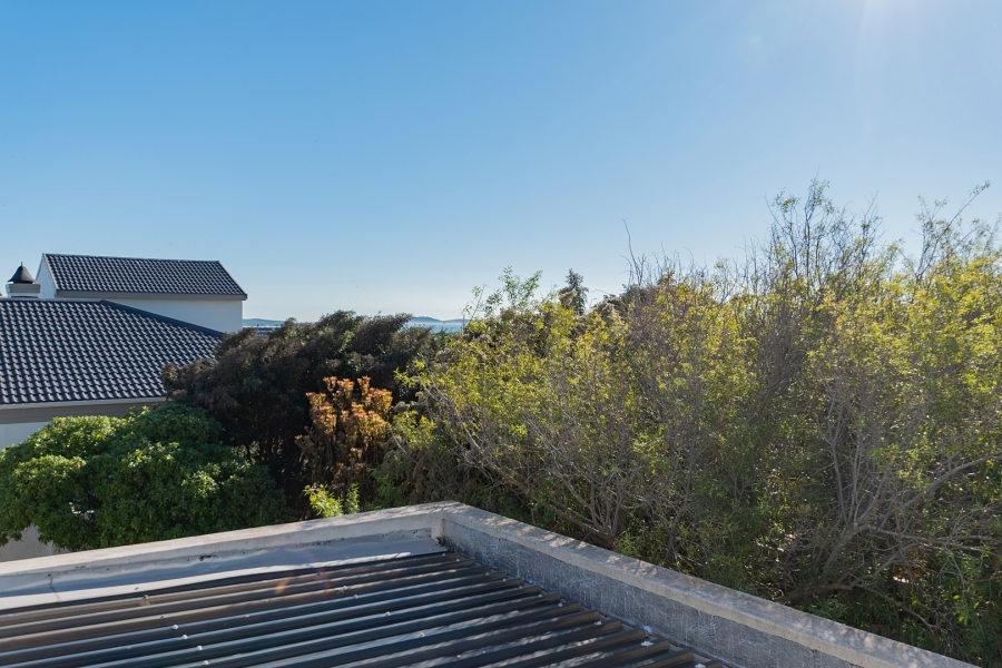 3 Bedroom Property for Sale in Country Club Western Cape